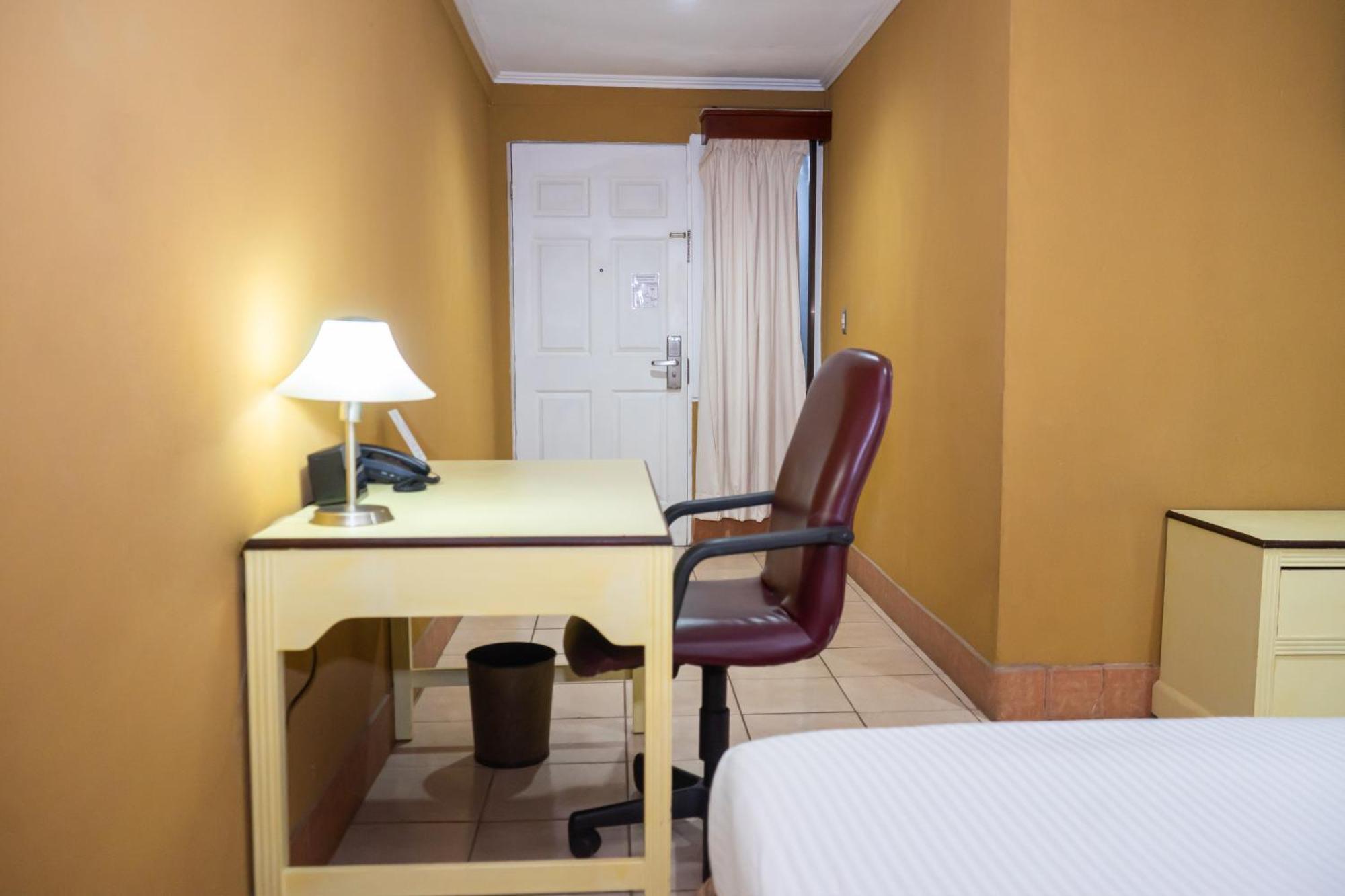 Hotel Zima San Isidro De El General Exteriör bild